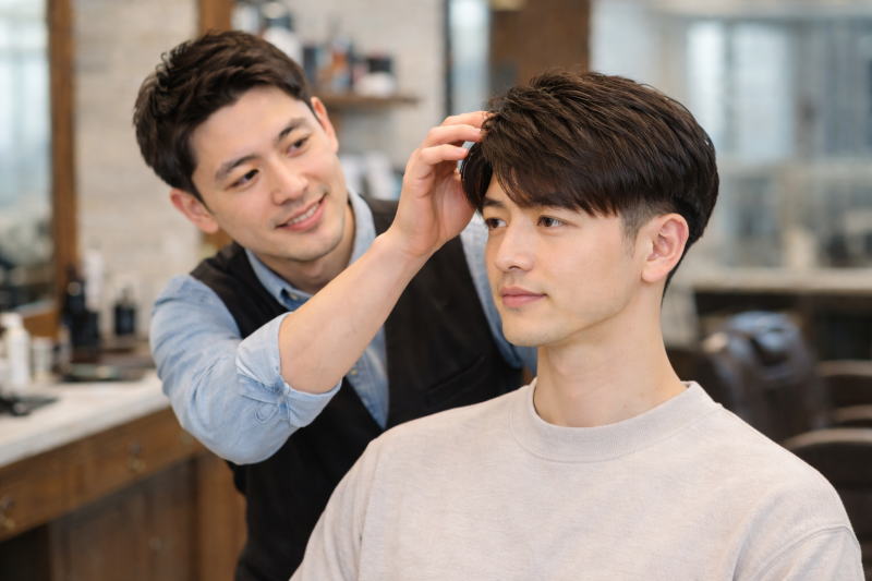 ツーブロックで「かぶせる髪の長さ」が長い場合のメリットと注意点！